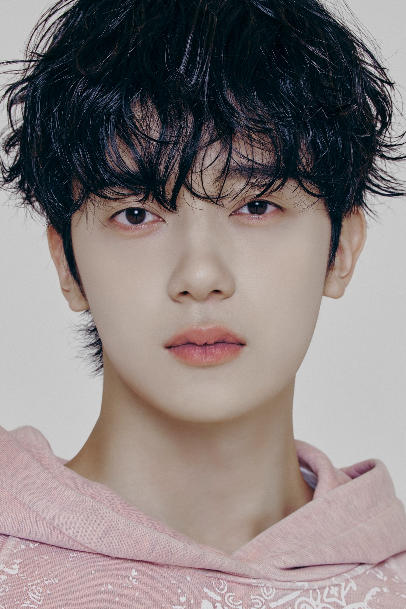 오메가엑스 예찬, 드라마 ‘유어 아너’ 출연…김명민과 부자로 만난다