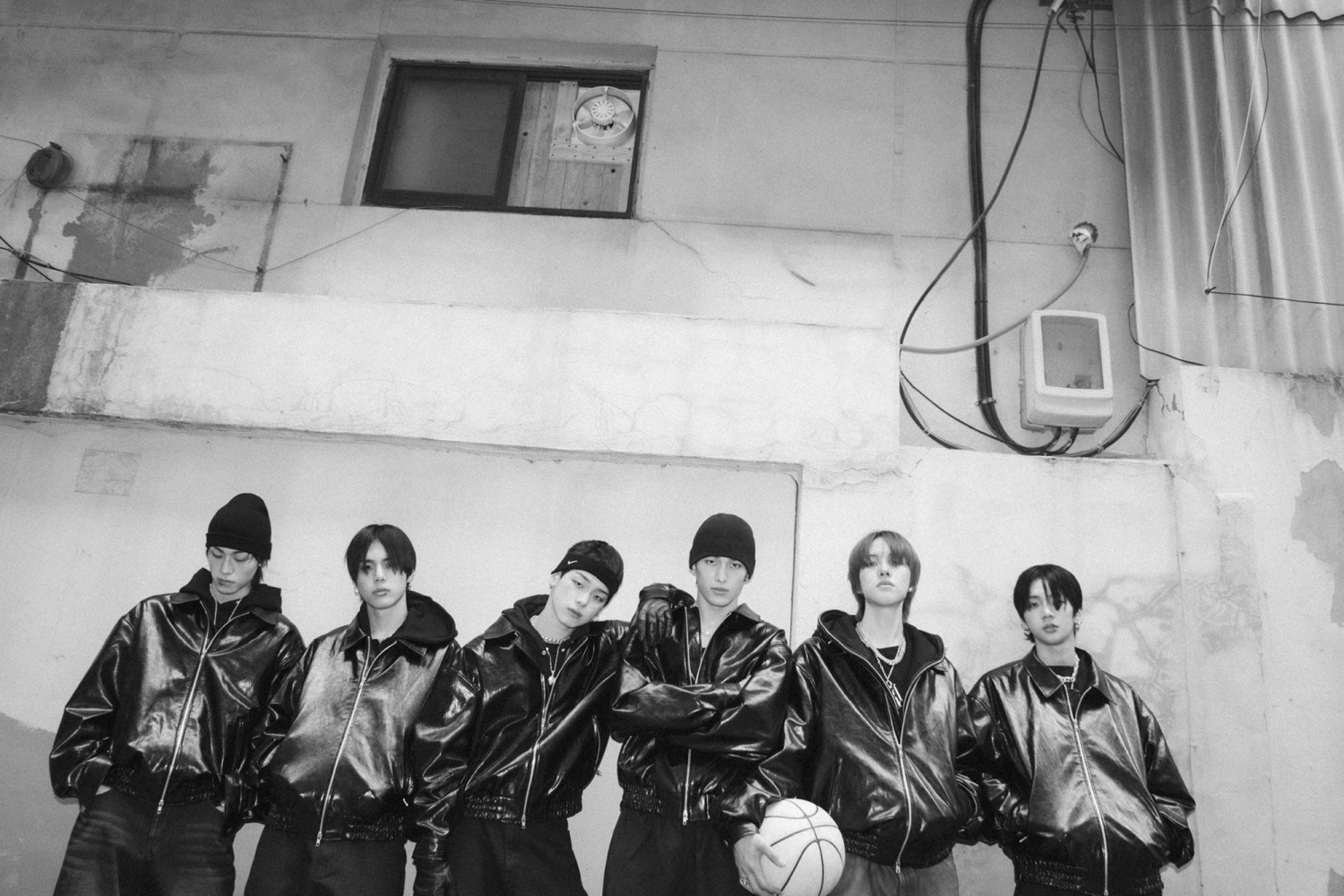 82메이저, '촉' Sped up 버전 美 라디오 주간차트 1위…거침없는 질주 中