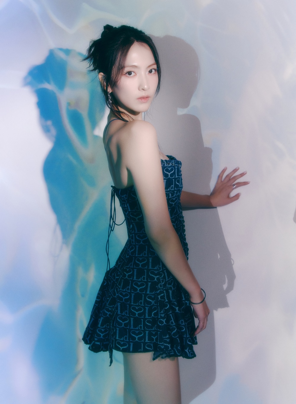 카라 강지영, 싱글 'I Do I Do' 콘셉트 포토 공개…독특한 아이래쉬 눈길