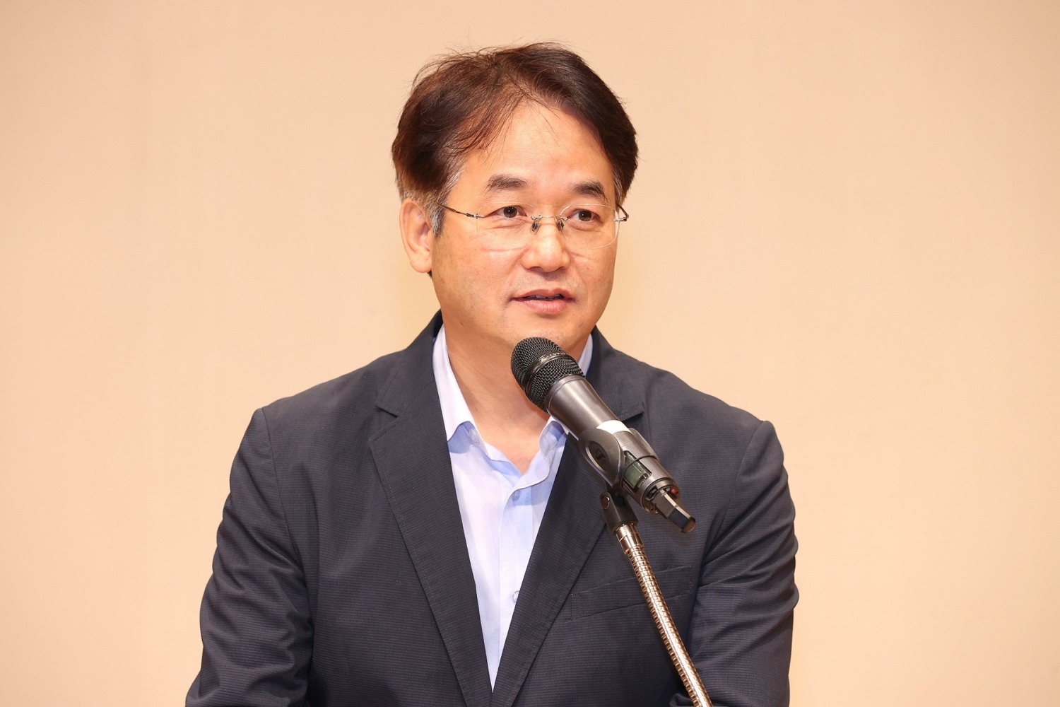 2024 지방세유공자의 날 기념식'에서 축사 중인 이동환 고양특례시장