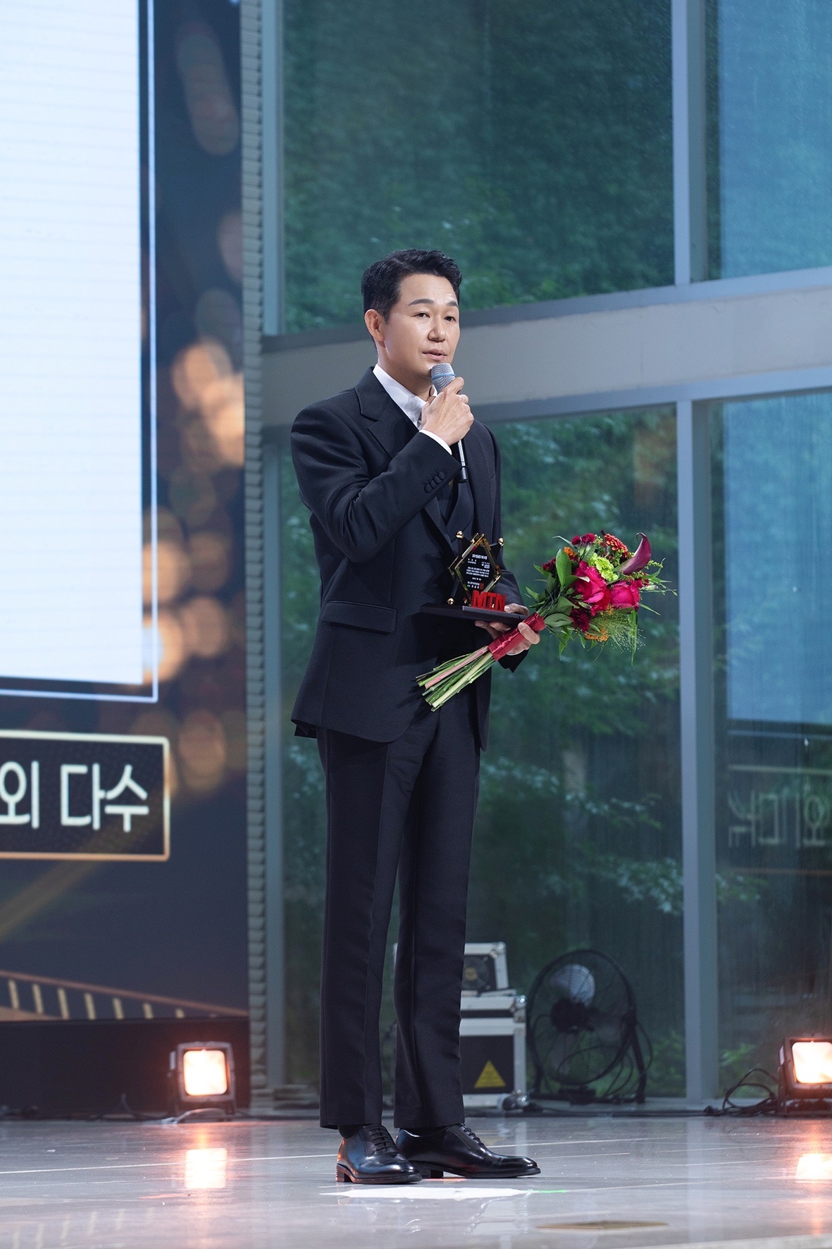 ‘프로 열일러’ 박성웅, 신뢰도+호감도 높은 ‘롱런 광고 대세’