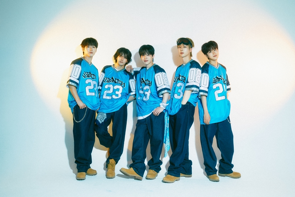 디그니티, 26일 ‘뮤직뱅크’ 출격…청량 뉴트로 '식혀' 방송 최초 공개