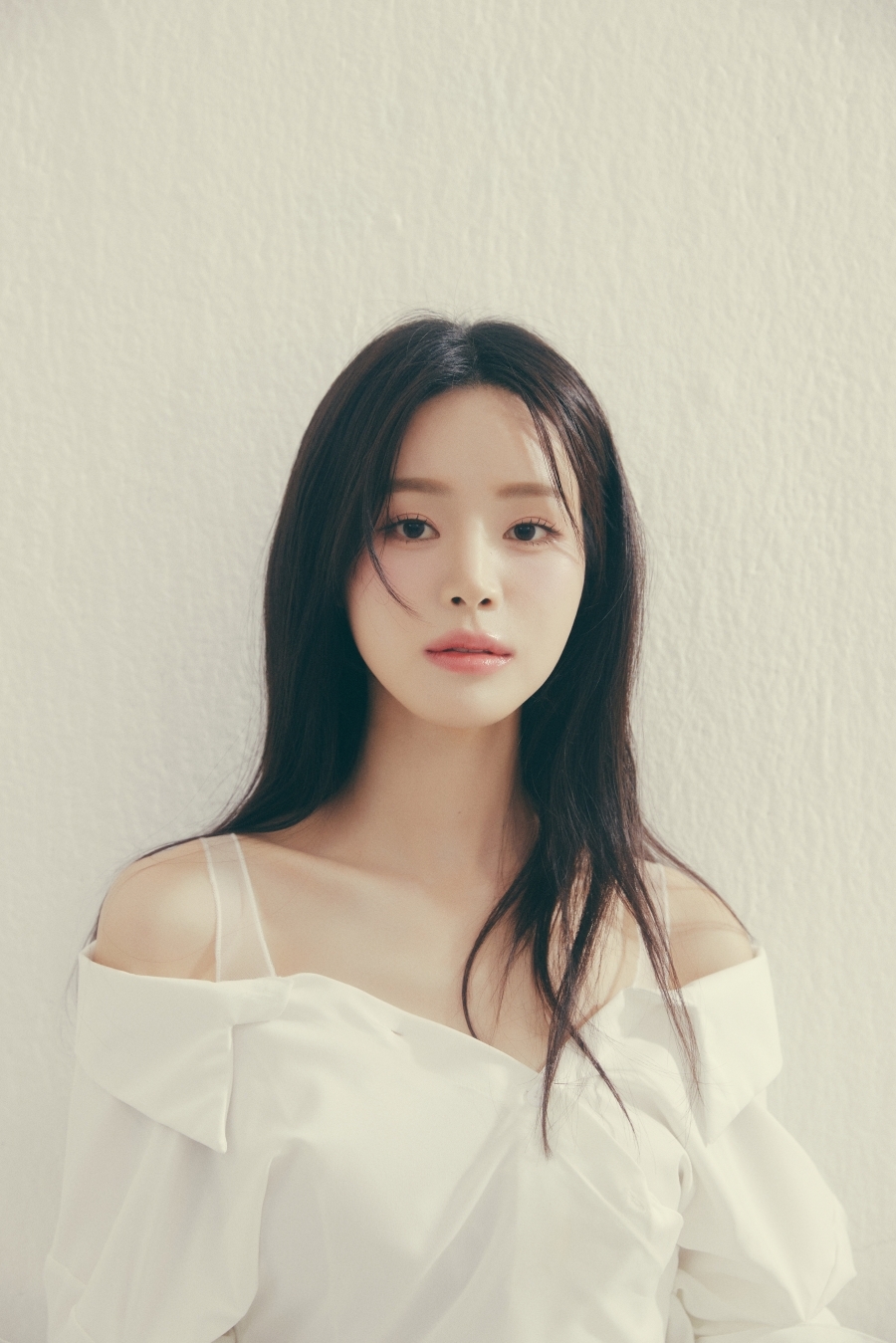 한여름, 내달 3일 신곡 '삶은 계단' 발매…'독보적 감성 트로트' 예고