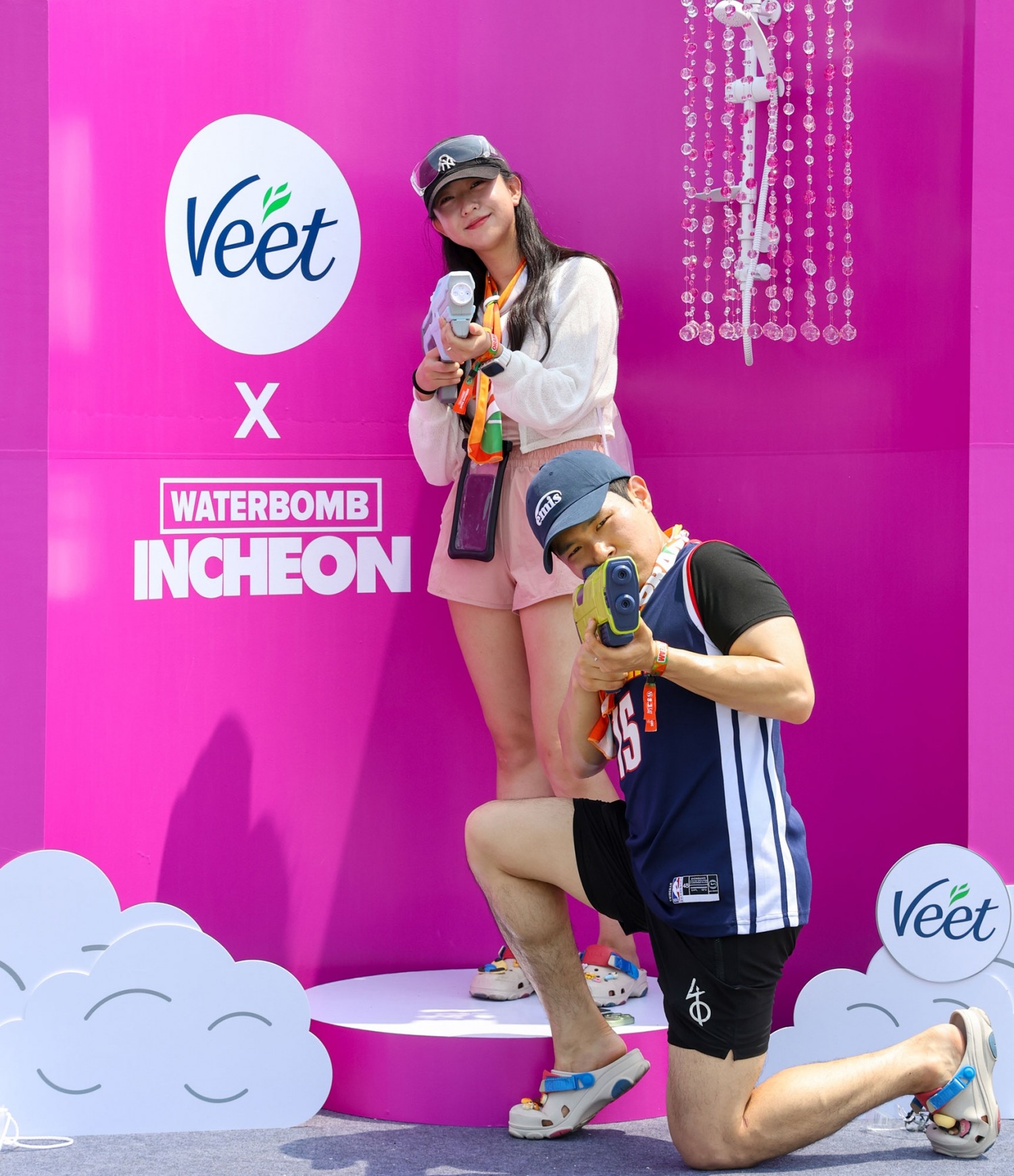 비트, ‘워터밤 인천 2024’ 핑크빛으로 물들여