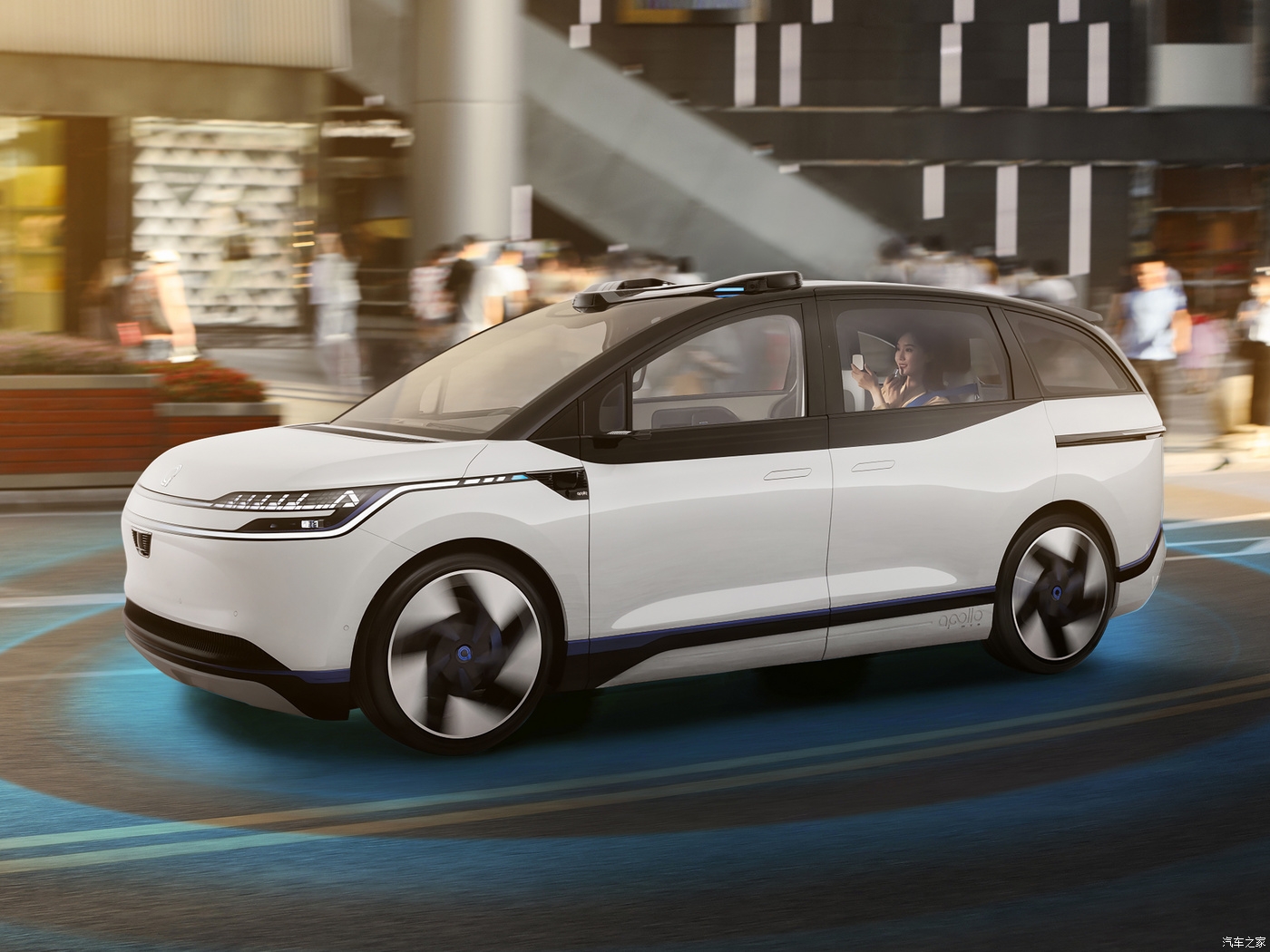 넥센타이어 로디안 GTX가 장착되는 바이두 아폴로 RT6