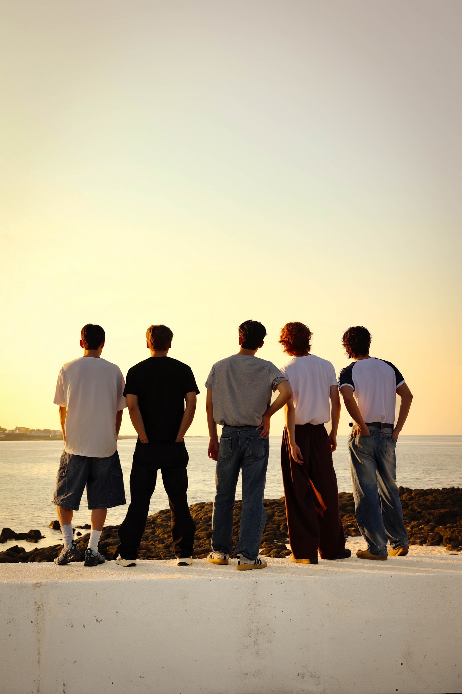 SM, 트롯 아이돌 선보인다…작곡가 조영수 프로듀서로 참여