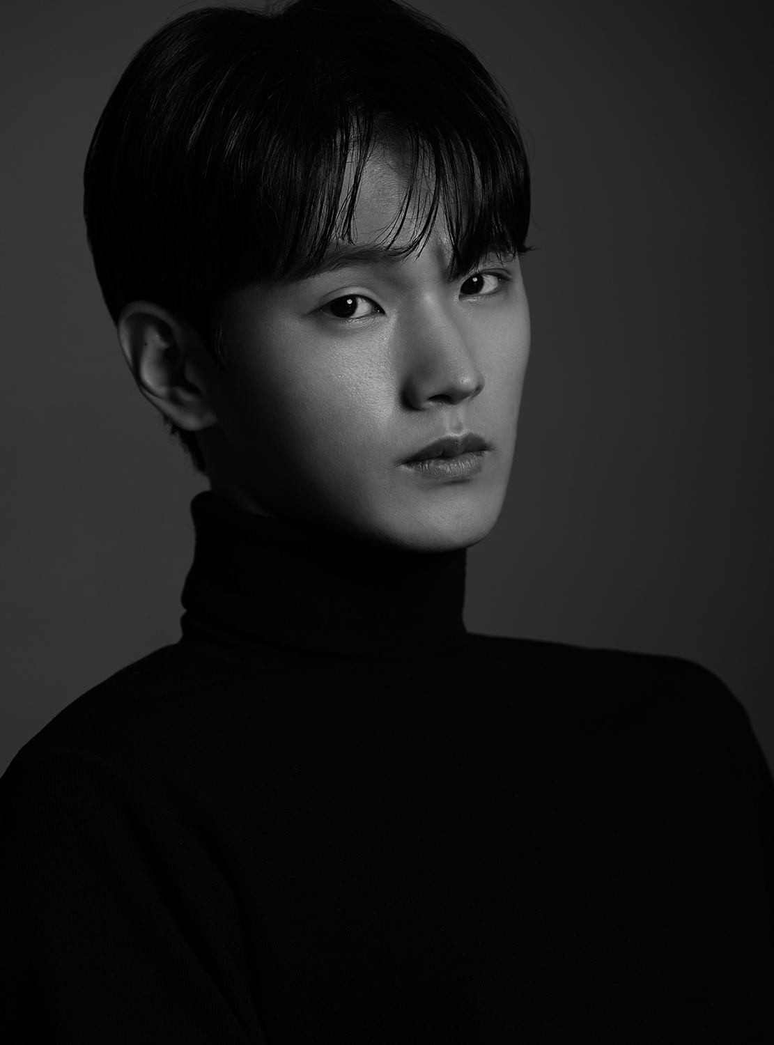 신재휘, 사람엔터테인먼트와 전속계약 체결…공명X김성규X박규영X정호연X조진웅X최수영X한예리와 한솥밥