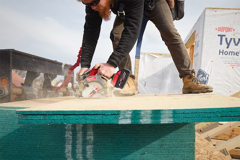 향상된 내구성 밀워키 18V FUEL 원형톱 III_6.5인치