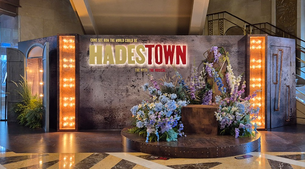 센트온 향기마케팅 진행중인 뮤지컬 ‘하데스타운’ 공연장인 샤롯데씨어터 내부 전경(사진제공=샤롯데씨어터)