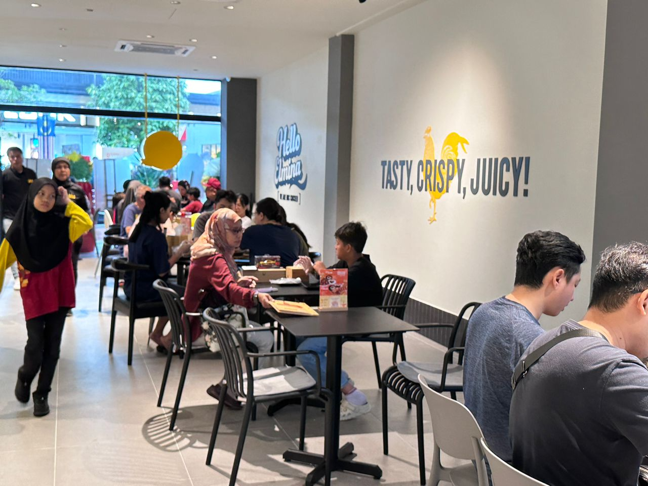 bhc 치킨, 말레이시아 7호 매장 ‘엘미나점’ 오픈