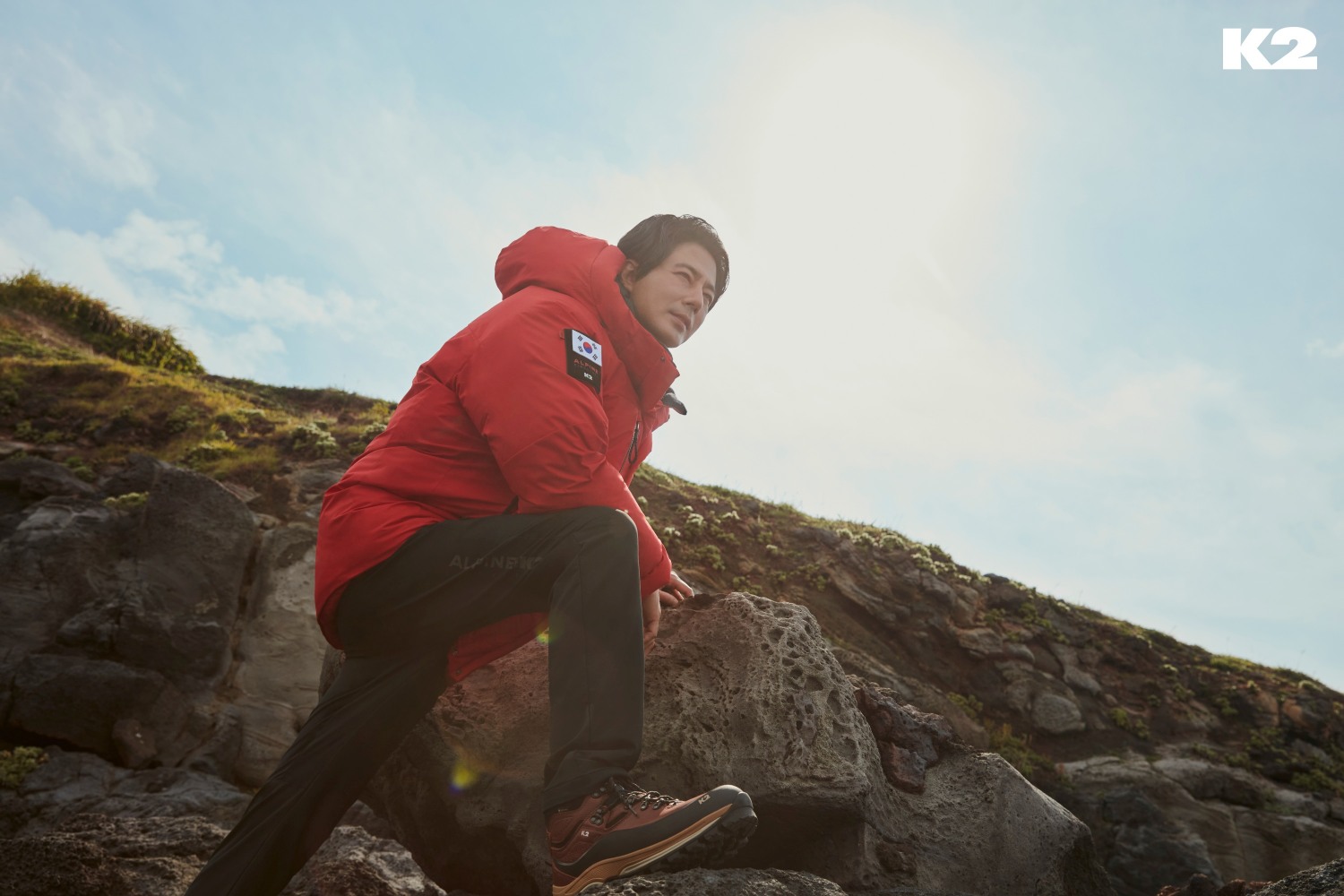 K2, 조인성과 함께한 24FW화보 공개
