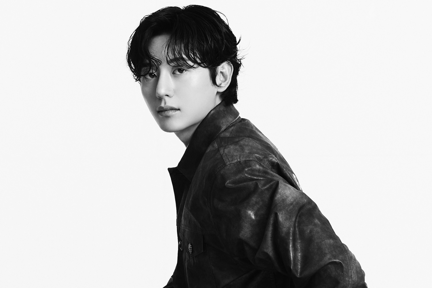 이지훈, 인코드 엔터테인먼트와 전속계약 체결…김재중과 한솥밥