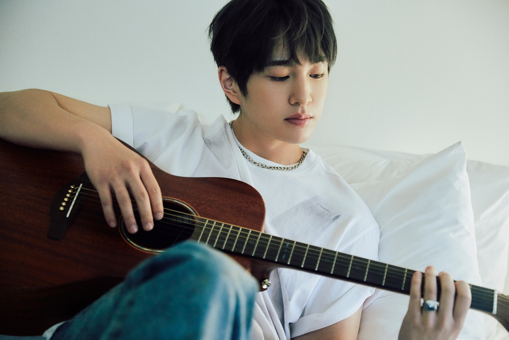 온유, 미니 3집 컴백 동시에 글로벌 차트 1위 직행…빛나는 존재감 과시