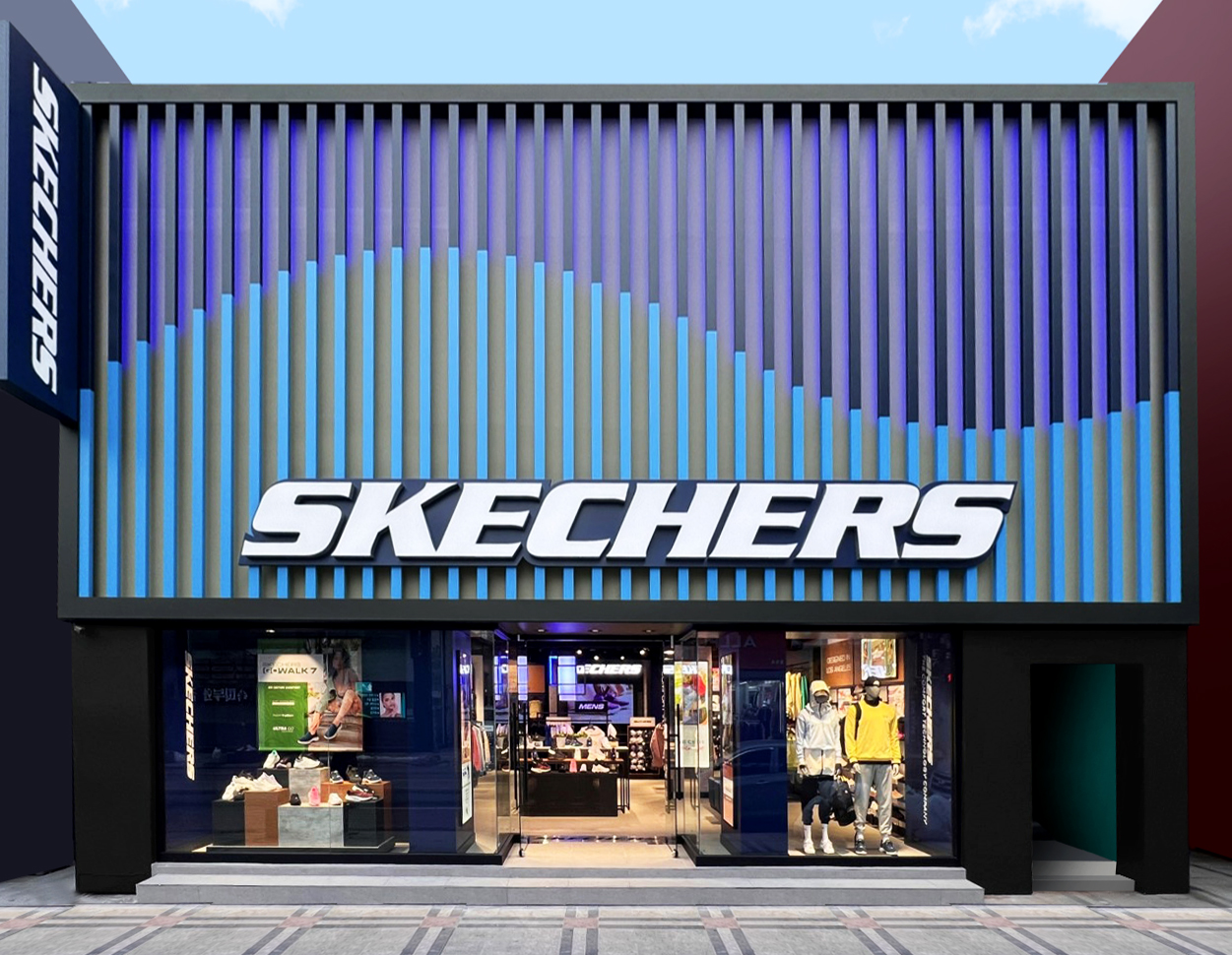 스케쳐스, 2024년 8월까지 매출 2,250억 기록…하반기 24FW 기대감 높여