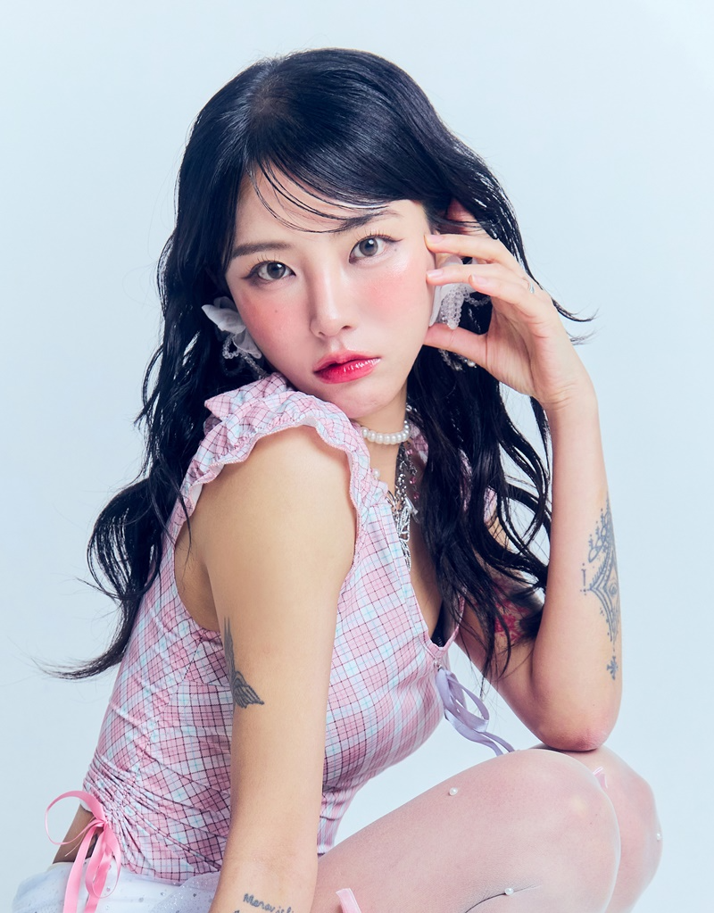 이바다, 플랜비엔터테인먼트와 전속계약 체결…제이미와 한솥밥