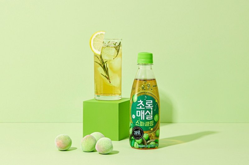▲ 이미지 자료 : 웅진식품 ‘초록매실 스파클링 제로’