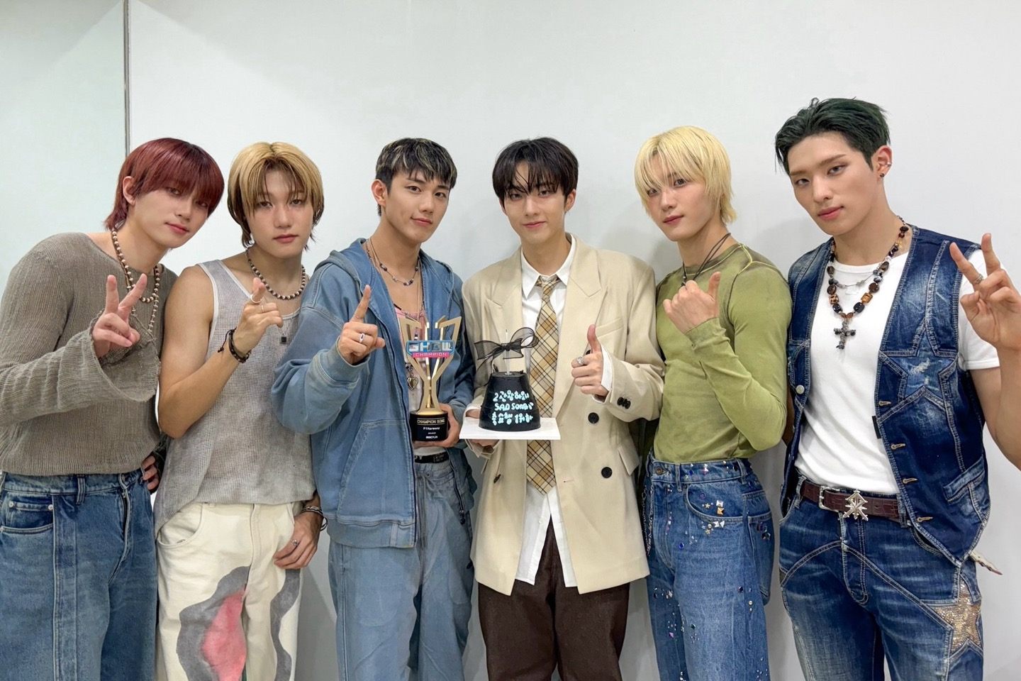 피원하모니, 신곡 ‘SAD SONG’으로 '쇼! 챔피언' 1위…음악방송 2관왕 달성