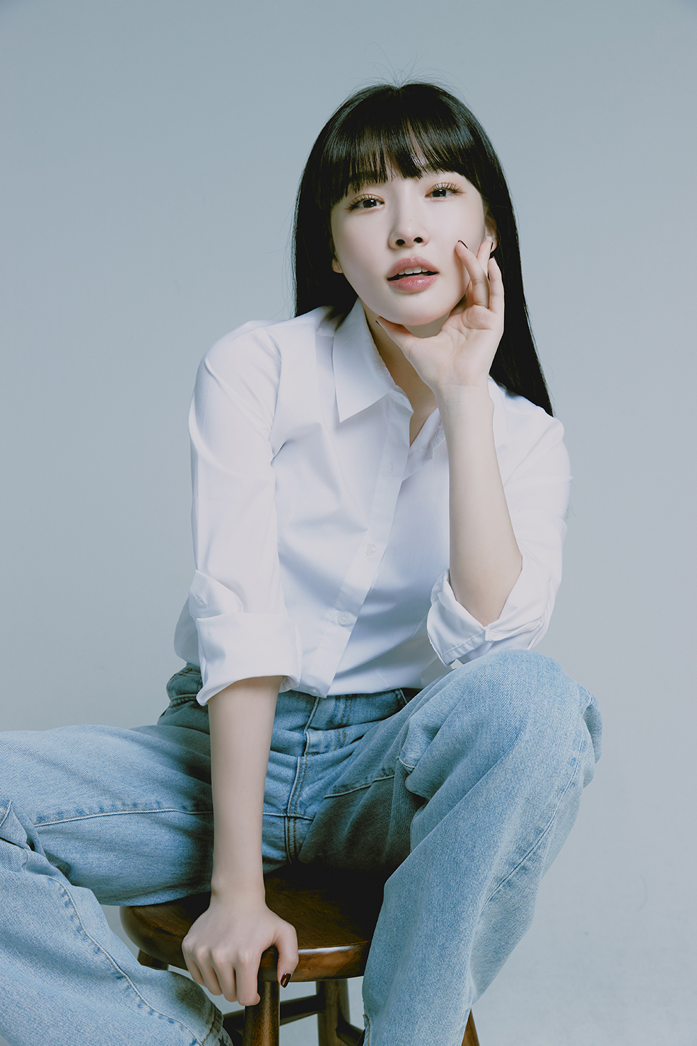 청하, 라디오 ‘볼륨을 높여요’ DJ 1년 만에 하차…“음악에 전념하기 위한 결정”