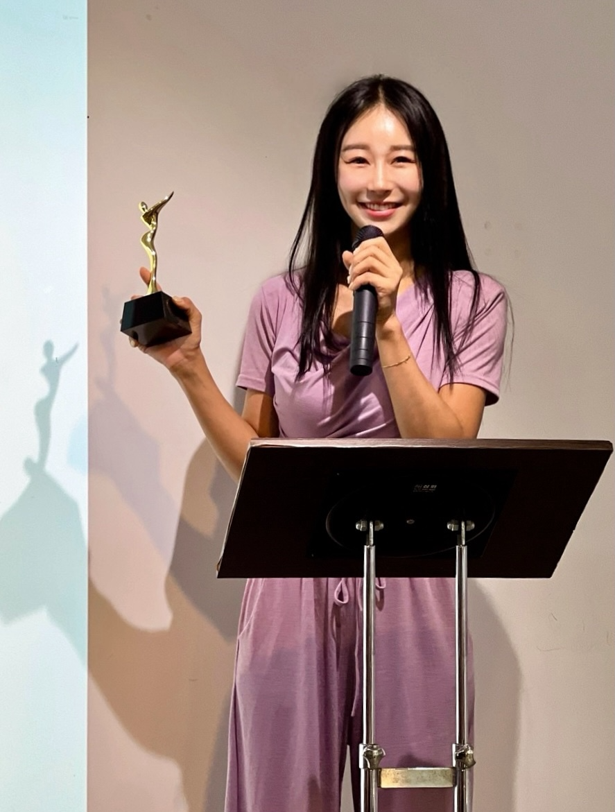 2024 TOP 10 레이싱모델 서윤아, 사진제공 코리아레이싱모델그룹