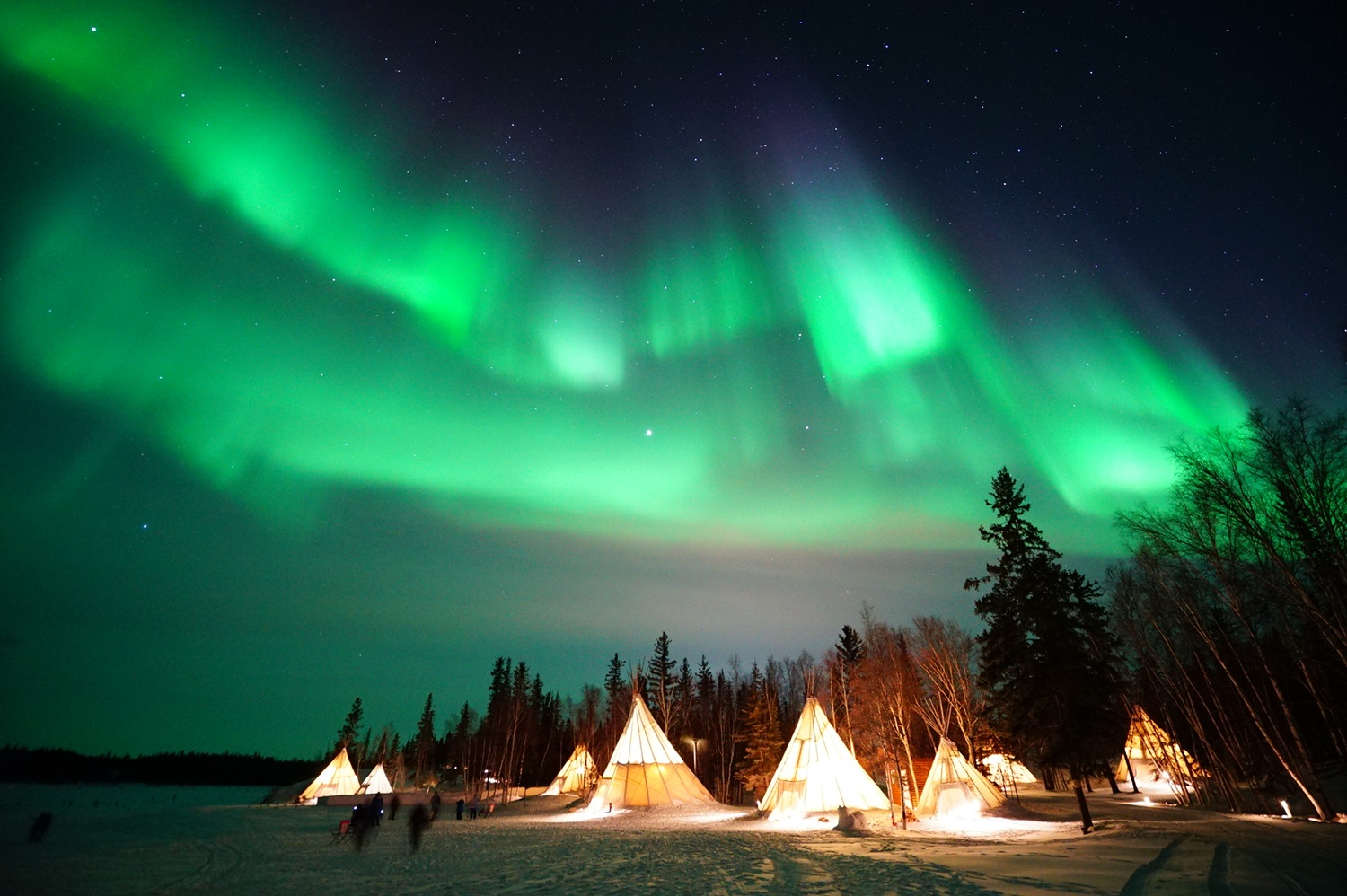 ▲오로라 투어 패키지 이미지(캐나다 옐로나이프)