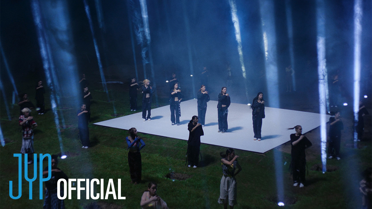 ITZY, 타이틀곡 'GOLD' 뮤직비디오 티저 추가 공개…파워풀 퍼포먼스