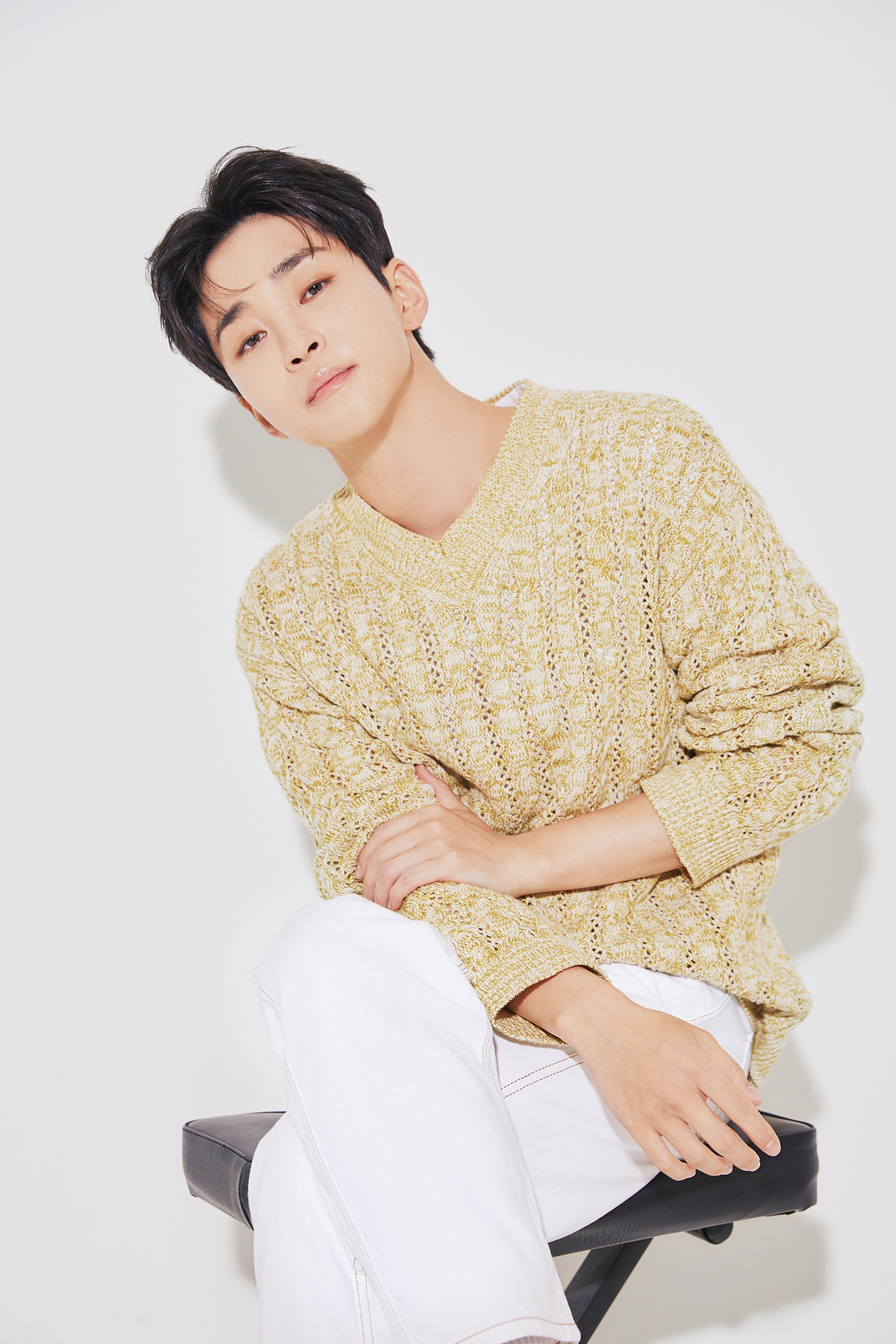 딘딘, 내달 16일 첫 번째 팬 콘서트 개최…방송→본업 컴백