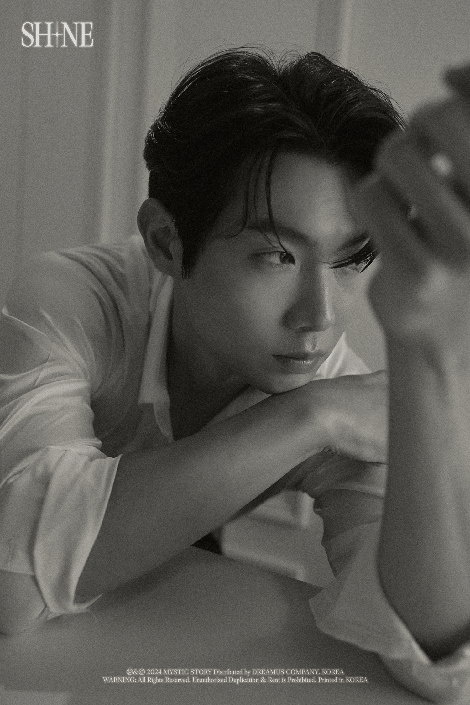 손태진, 정규 1집 첫 번째 콘셉트 포토 공개…부드러운 카리스마의 정석