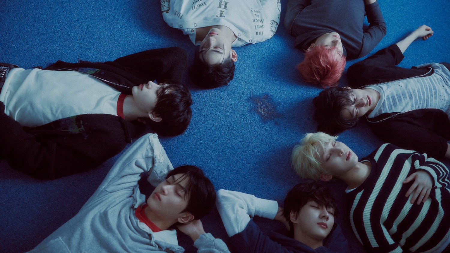 엔하이픈, 정규 2집 리패키지 첫 콘셉트 포토 공개…공허한 눈빛으로 외롭고 쓸쓸한 감성 더해