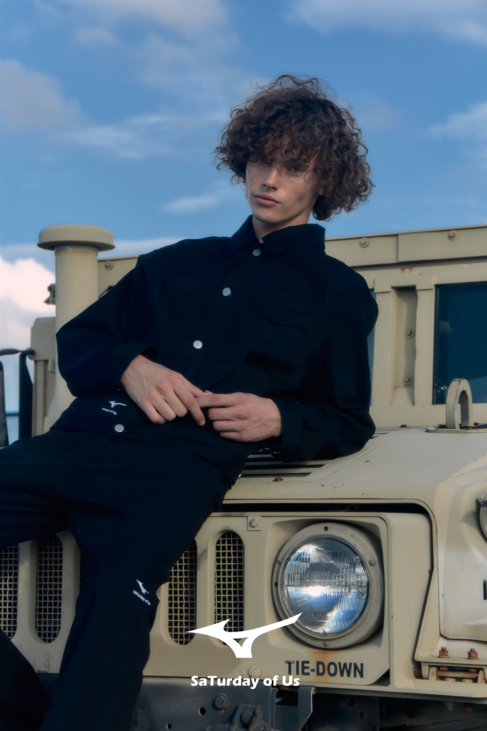 미즈노, 브랜드 STU와 협업하여 콜라보레이션 제품 발매