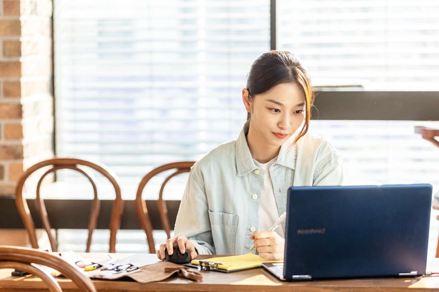 ‘세상 참 예쁜 오드리’ 김이경, 따스한 감성의 포토그래퍼 변신