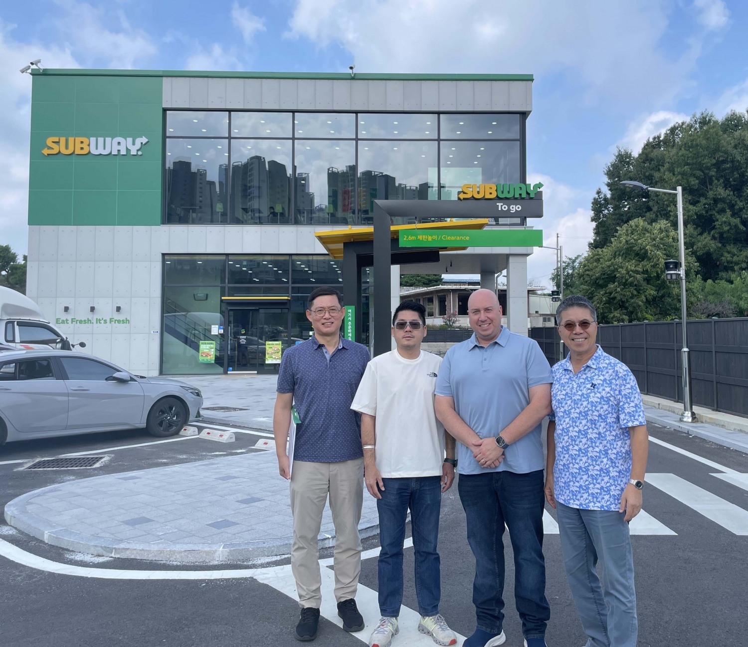좌측부터 손상만 써브웨이 코리아 개발상무, 데이비드 렁 써브웨이 APAC 개발이사, 패트릭 로즈 써브웨이 글로벌 시니어 디렉터, 조인수 써브웨이 코리아 대표