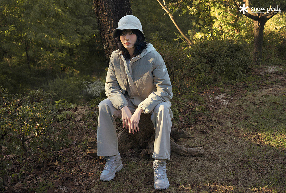 박규영_랜드 여성 경량 다운 자켓