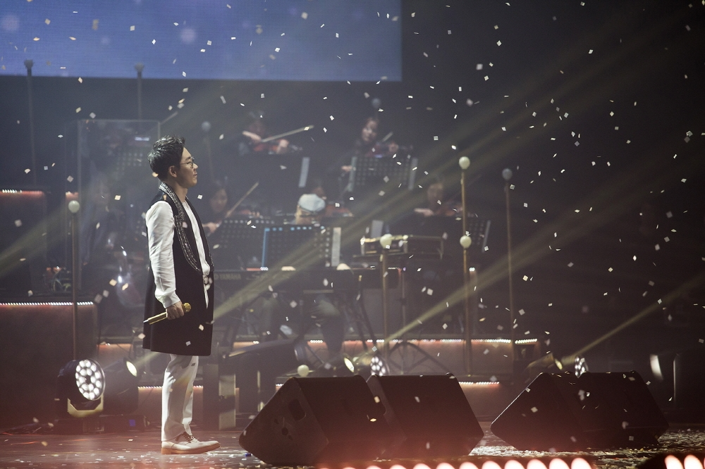 김연우, 크리스마스 콘서트 31일 티켓 오픈…역대급 공연 예고