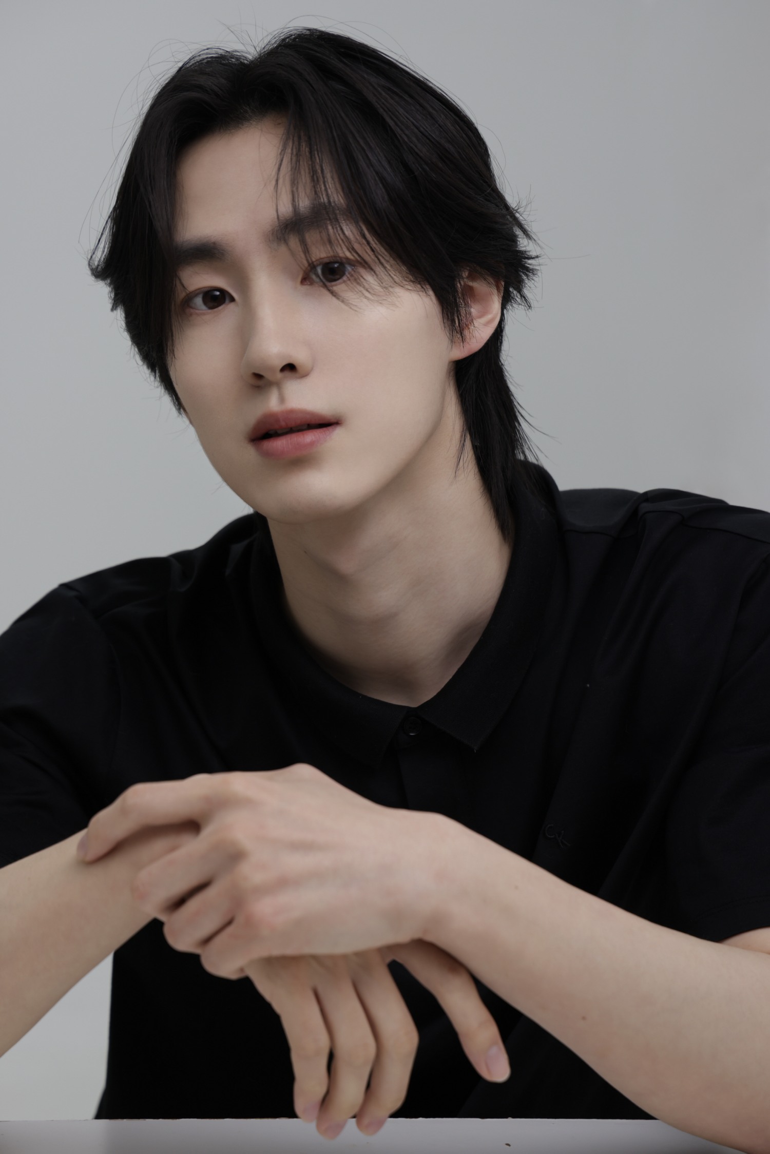 김호영, 드라마 ‘비밀사이’ 출연…매력적인 완벽남 변신