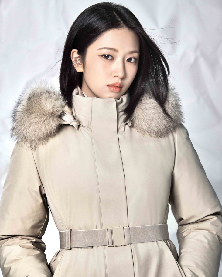 네파 아르테 미드 다운자켓