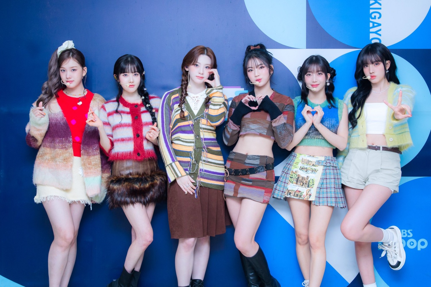 스테이씨, 새 싱글 ‘...l (닷닷닷)’ 컴백 활동 성료…짝사랑 비주얼로 재치 있는 음악맛 선사