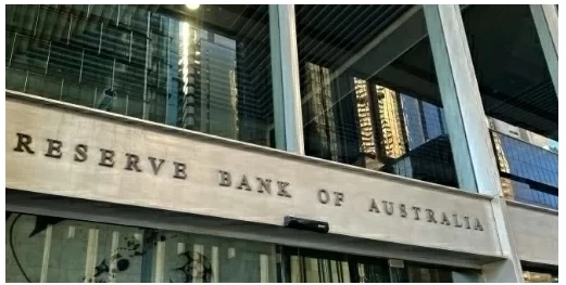 (상보) RBA 의사록 "인플레 상방위험 경계...정책 제약적 수준 머물러야"