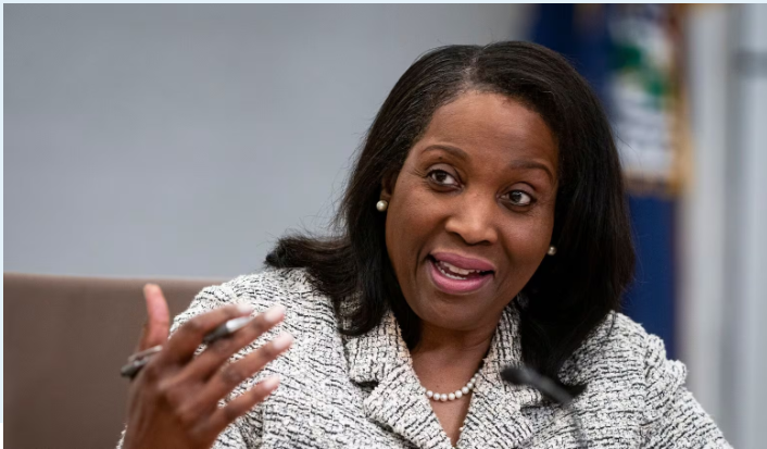 (상보) 연준 쿡 "12월 금리인하 불확실...추가 인하 시기는 데이터에 달려"