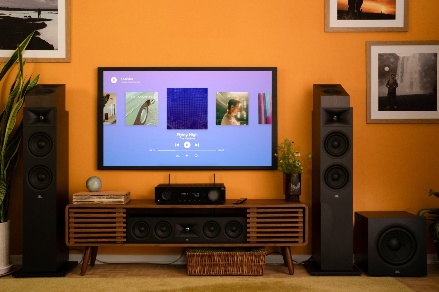 사진: JBL MA510 및 Stage 2 시리즈 (하만 코리아 제공)