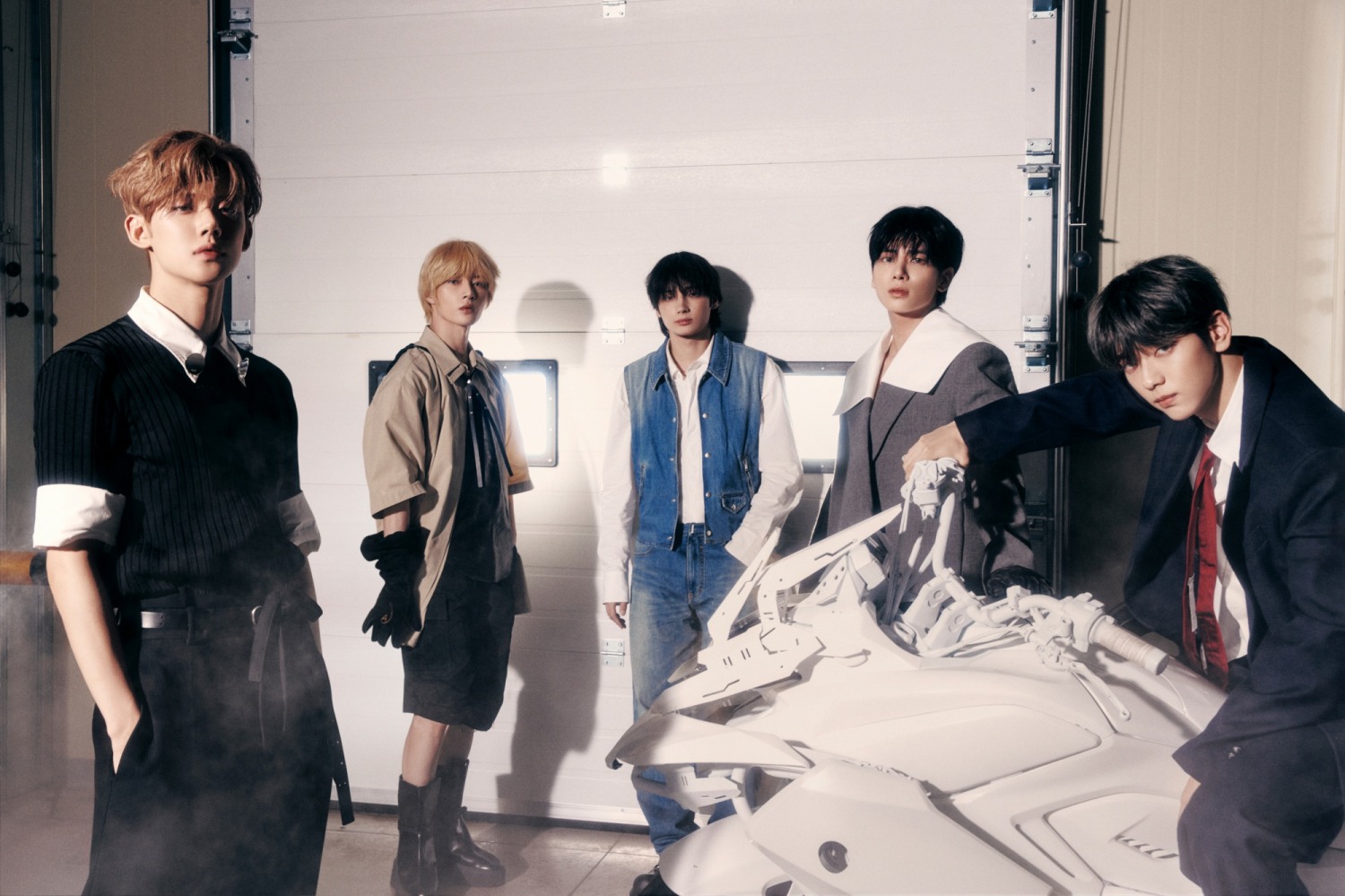 TXT, 美 ‘2024 빌보드 뮤직 어워드’서 3개 부문 후보…자체 최다 노미네이트