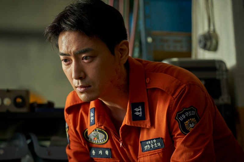 이준혁, ‘좋거나 나쁜 동재’ 검사에 이어 ‘소방관’ 외강내유 소방관으로 올겨울 극장가 컴백