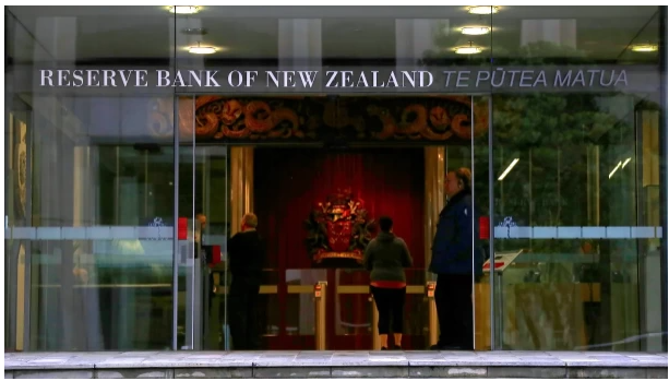 (상보) RBNZ, 금리 4.75%서 4.25%로 50bp 인하해 예상 부합