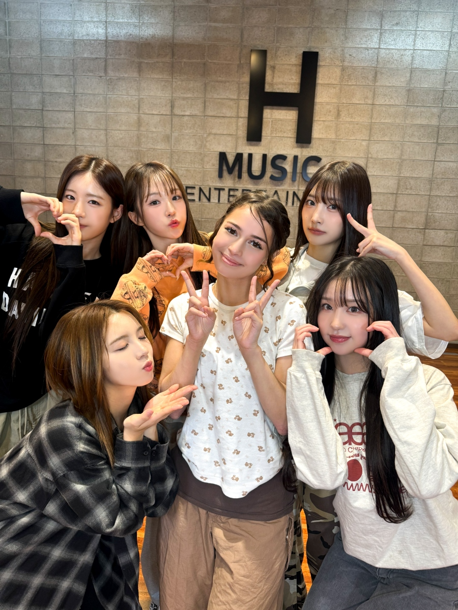 WOOAH(우아), ‘스우파2’ 오드리와 'POM POM POM' 깜짝 컬래버…‘러블리 비주얼+반전 퍼포먼스’