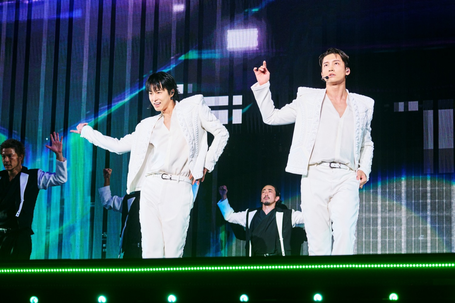 동방신기, 日 투어 도쿄돔 추가 개최…해외 아티스트 사상 최다 기록 자체 경신