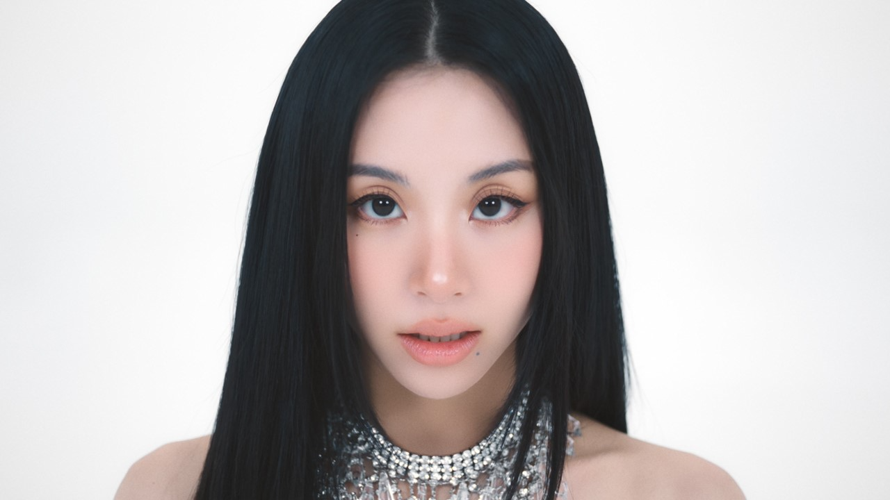 트와이스, 타이틀곡 ‘Strategy (feat. Megan Thee Stallion)’ 뮤직비디오 티저 영상 추가 공개…완벽한 군무합