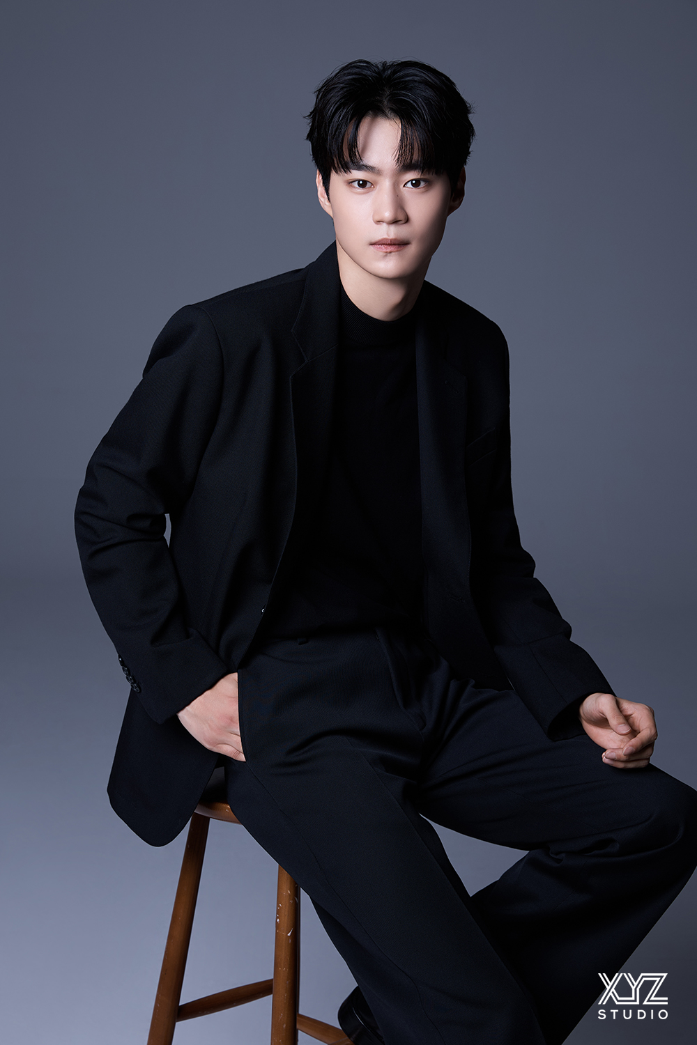 현우석, 영화제가 먼저 주목한 신예…영화 ‘힘을 낼 시간’으로 제35회 싱가포르 국제 영화제 참석