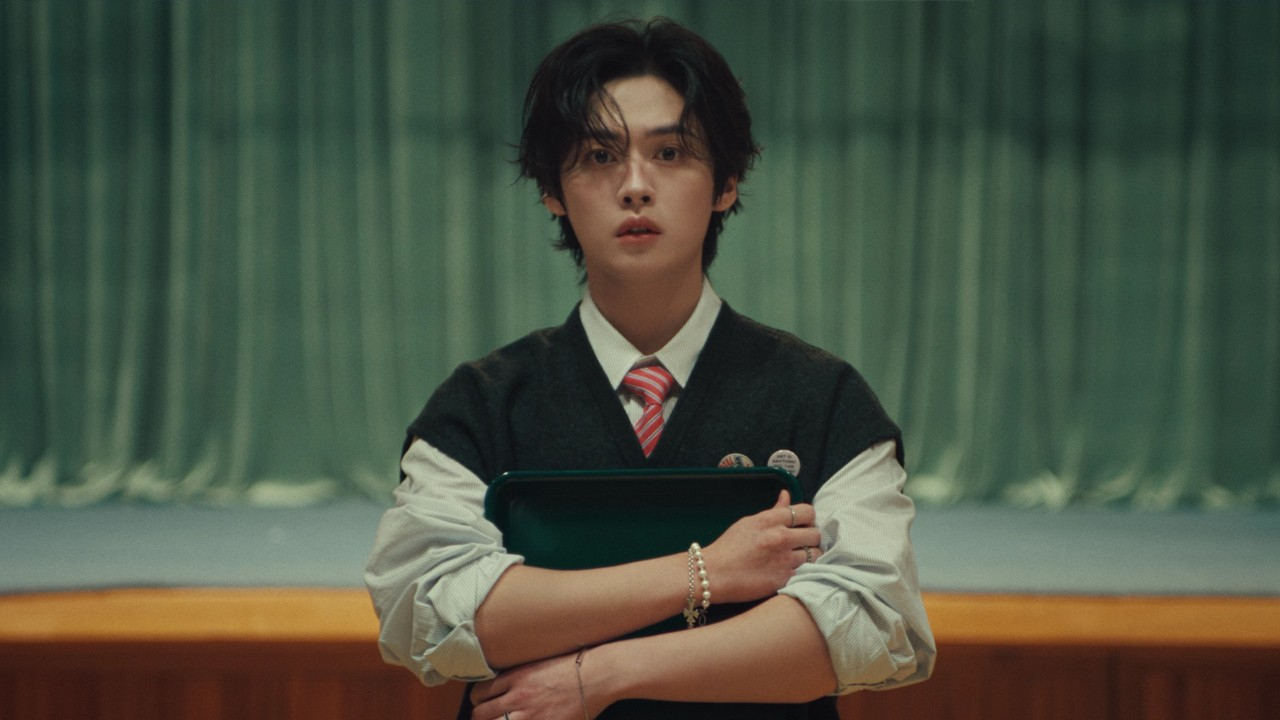 스트레이 키즈 리노, 새 앨범 '合 (HOP)' 개인 티저 영상 공개…다채로운 청춘 속 빛나는 매력