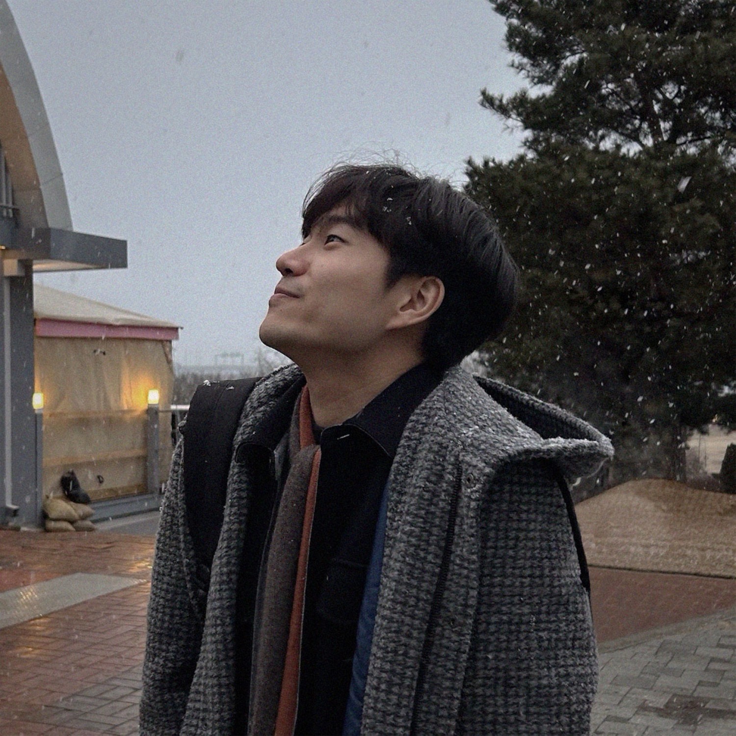 윤석원, 새 싱글 ‘잔향’ 공개…공허+쓸쓸 이별 감성 자극