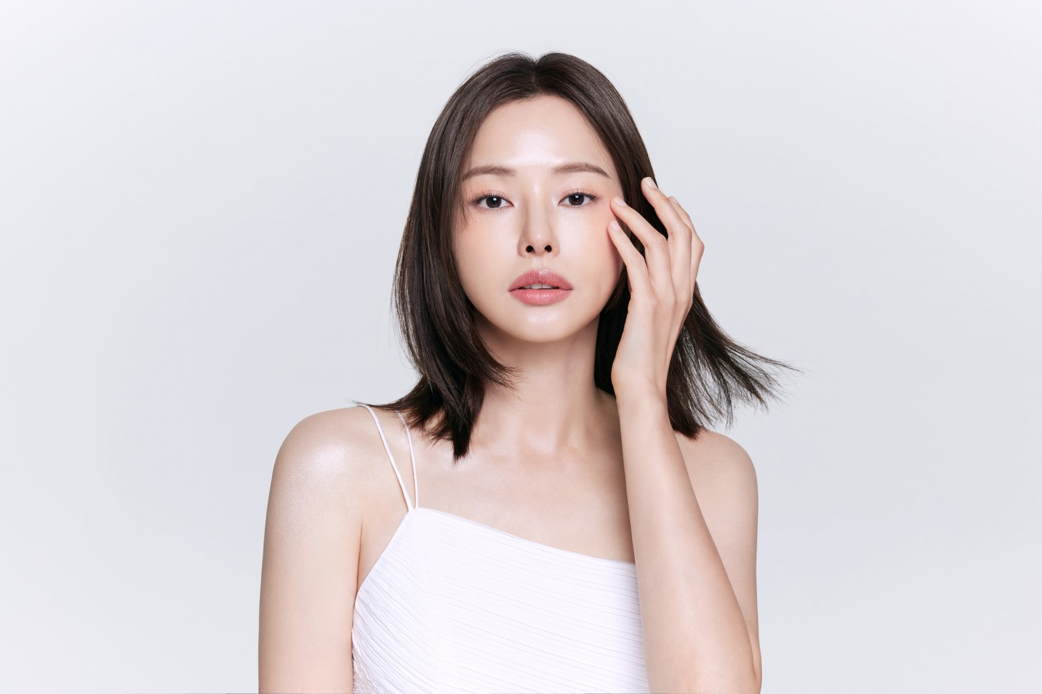 AHC 앰버서더로 배우 이하늬 발탁