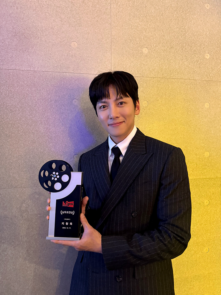 ‘리볼버’ 지창욱, 한국영화제작가협회상 남우조연상 수상…“행복했던 시간, 함께해준 분들 덕분”
